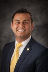 6. AGilani Headshot